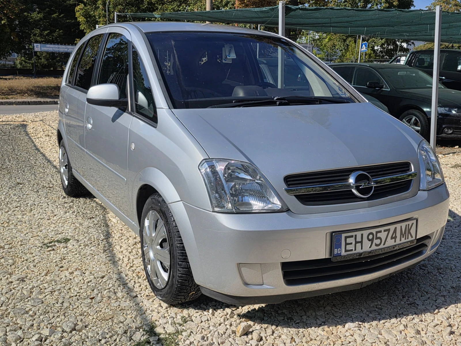 Opel Meriva 1.6 бензин, Вс.платено, снимка 3 - Автомобили и джипове - 56619438