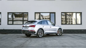 Audi Q5  Sportback 40 TDI quattro S line Matrix, снимка 3