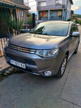 Mitsubishi Outlander 2.0  phev plug in hibrid | Mobile.bg    17