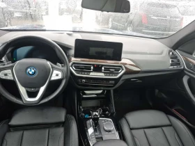 BMW X3 xDrive30e | PANO | 2 КЛЮЧА | ПОДГРЕВИ | CARFAX, снимка 11