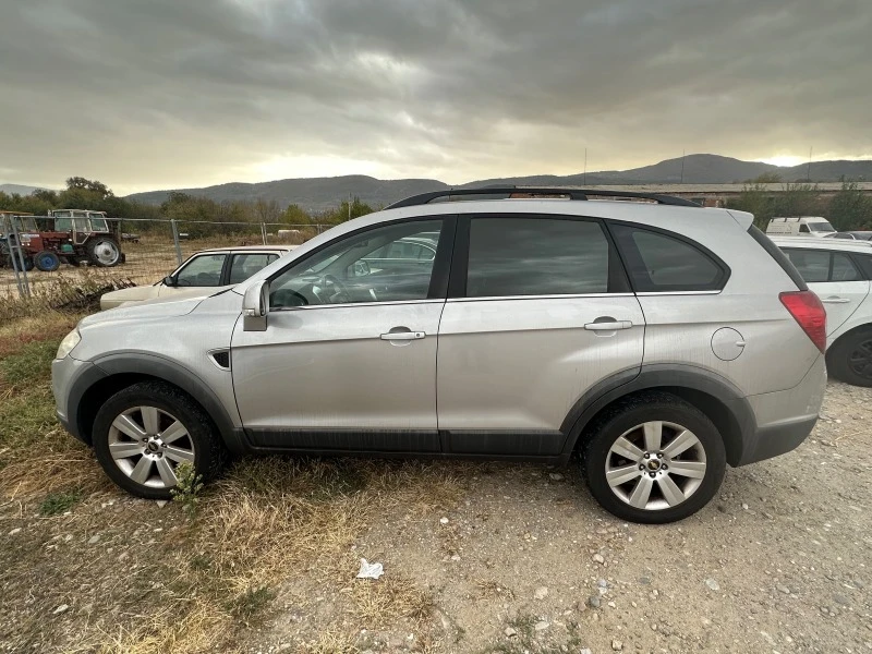 Chevrolet Captiva 2.0tdo, снимка 3 - Автомобили и джипове - 42729418