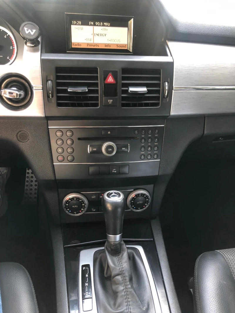 Mercedes-Benz GLK 220 Sport Paket, 4 matic, Panorama, снимка 7 - Автомобили и джипове - 52613747