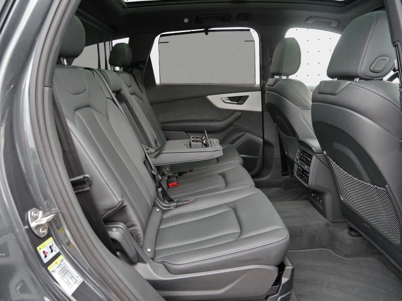 Audi Q7 55 TFSI/FACELIFT/S-LINE/B&O/HEAD UP/PANO/7МЕСТЕН/ , снимка 15 - Автомобили и джипове - 52331180