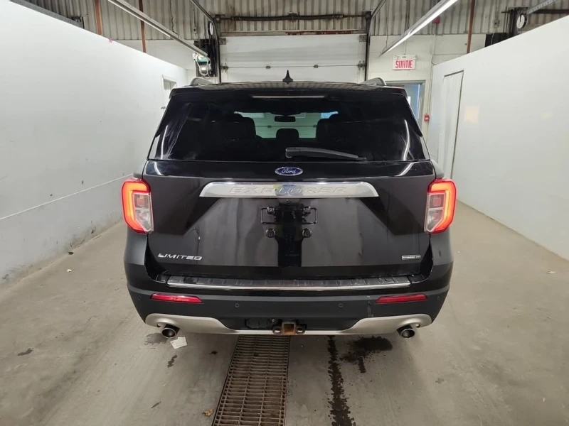 Ford Explorer 2022 Limited * CARFAX * БЕЗ ПЪРВОНАЧАЛНА ВНОСКА, снимка 5 - Автомобили и джипове - 52941652