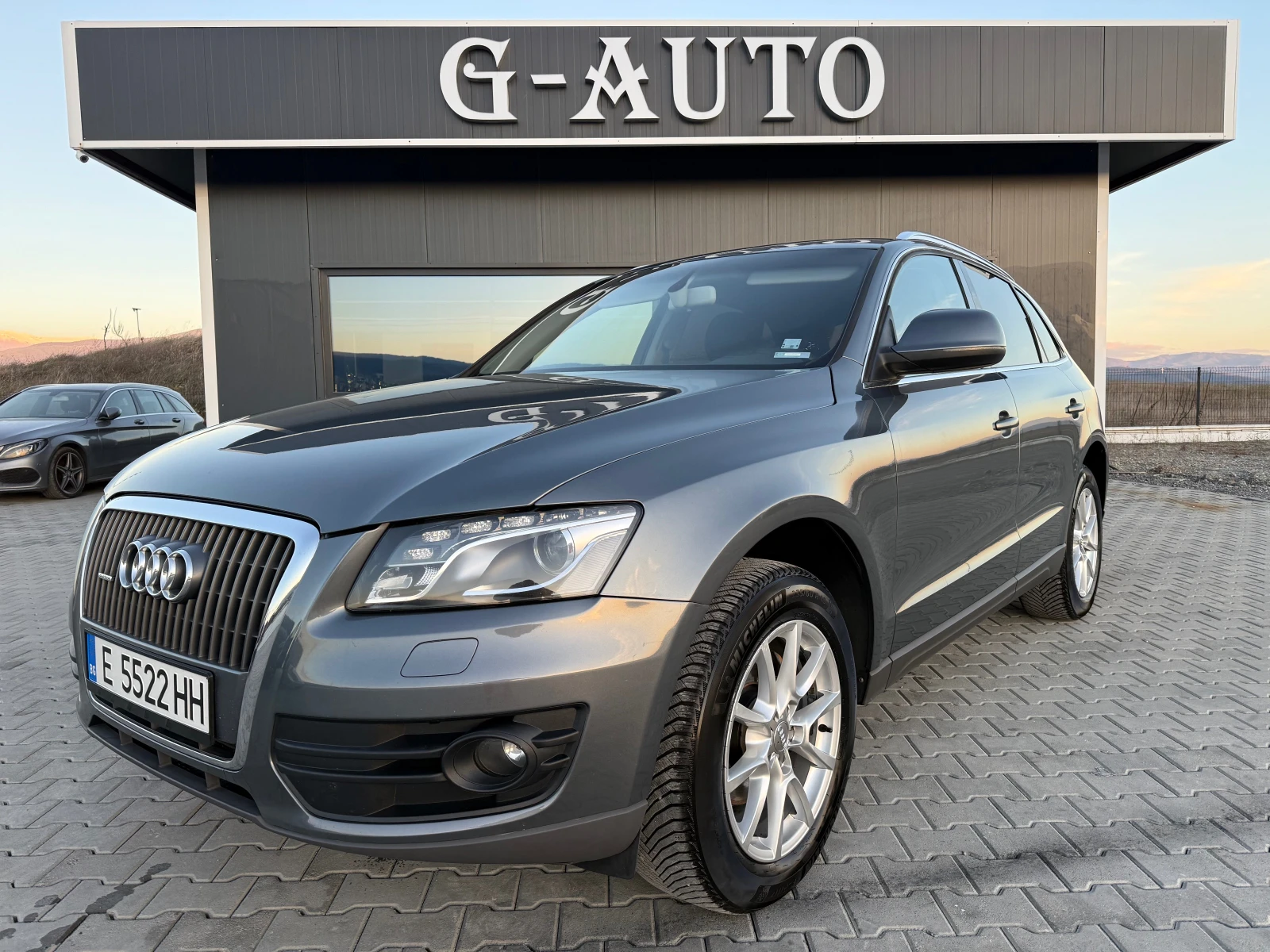 Audi Q5 2.0TDI 177 ks Собствен лизинг !!!, снимка 1