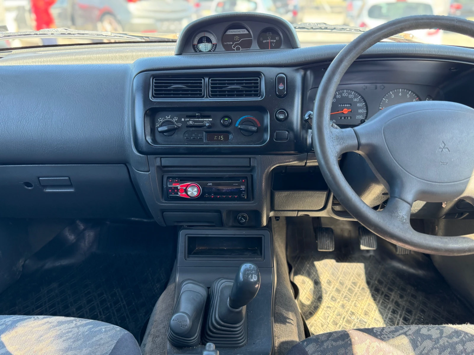 Mitsubishi L200 * * 3.0-150* * *  | Mobile.bg   15