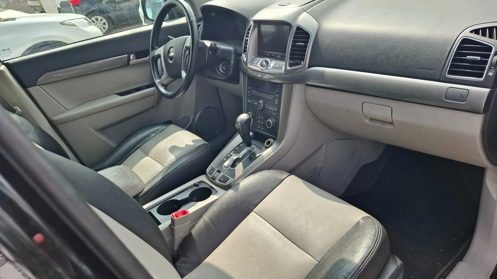 Chevrolet Captiva 2.2.4х4.7 места - изображение 9