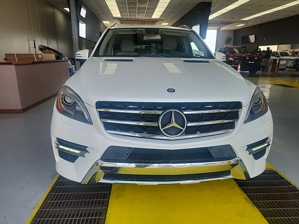 Mercedes-Benz ML 500 AMG* PACK* HARMON* KARDON* ПОДГРЕВ* ОБДУХВАНЕ* МАС - изображение 5