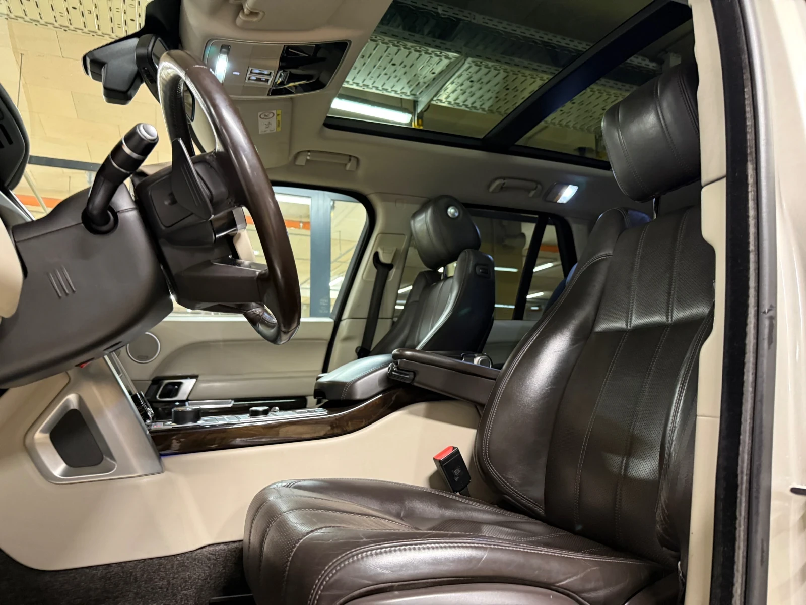 Land Rover Range rover 4.4* DIGITAL* VACUM* AUTOBIOGRAPHY* FULL* 360* 22k | Mobile.bg   11