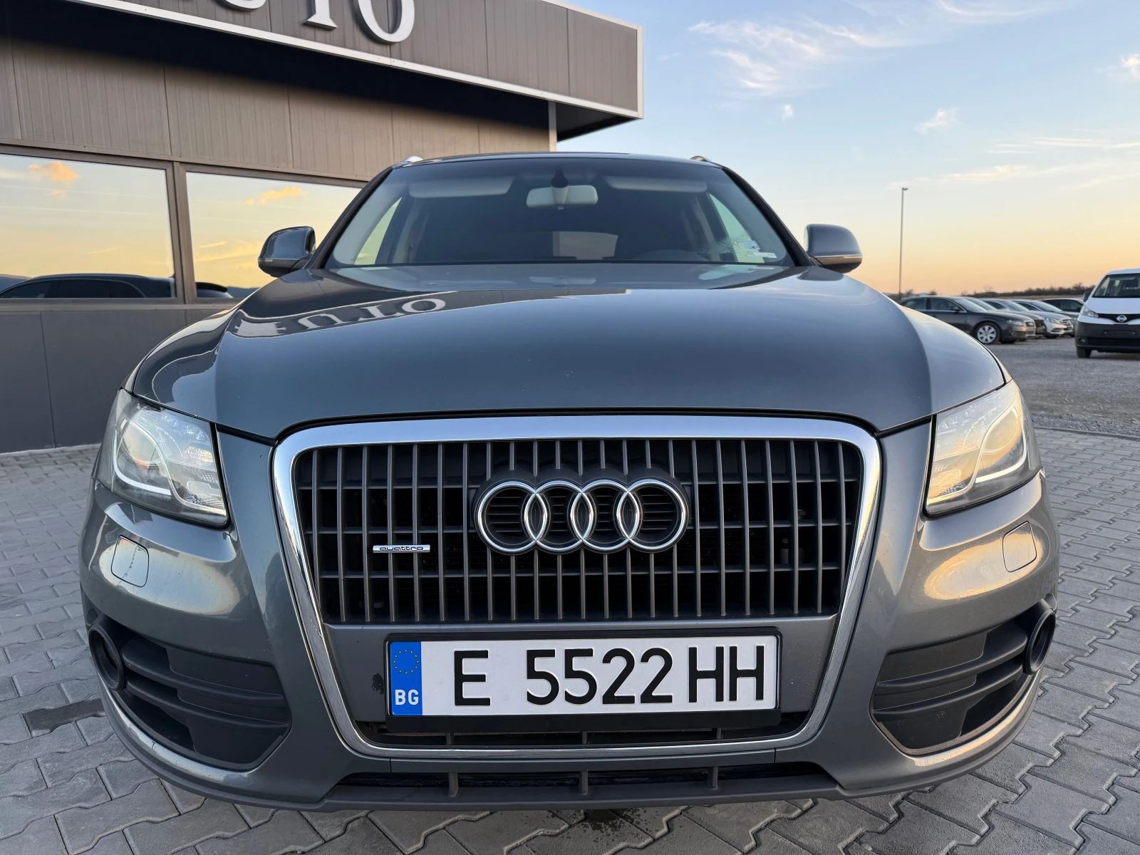 Audi Q5 2.0TDI 177 ks Собствен лизинг !!! - изображение 2