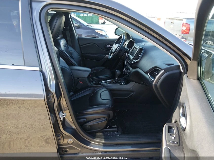 Jeep Cherokee 2.4l Latitude Plus 4X4, снимка 5 - Автомобили и джипове - 53902055