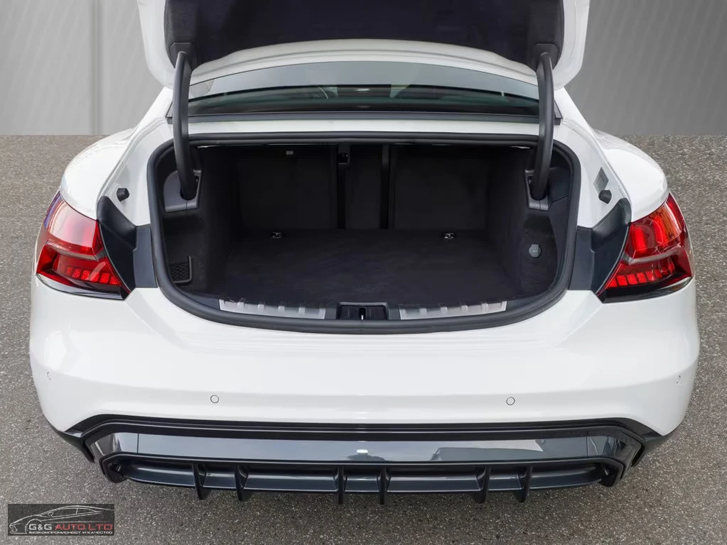 Audi Q2 QUATTRO/476HP/MATRIX/PANO/360/ACC/MEMO/233z, снимка 5 - Автомобили и джипове - 54040255