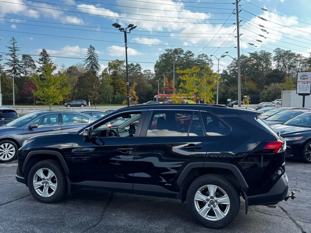 Toyota Rav4 Hybrid LE AWD* , снимка 7 - Автомобили и джипове - 54060745