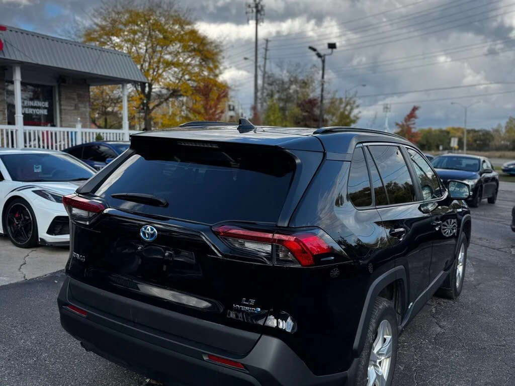 Toyota Rav4 Hybrid LE AWD* , снимка 5 - Автомобили и джипове - 54060745