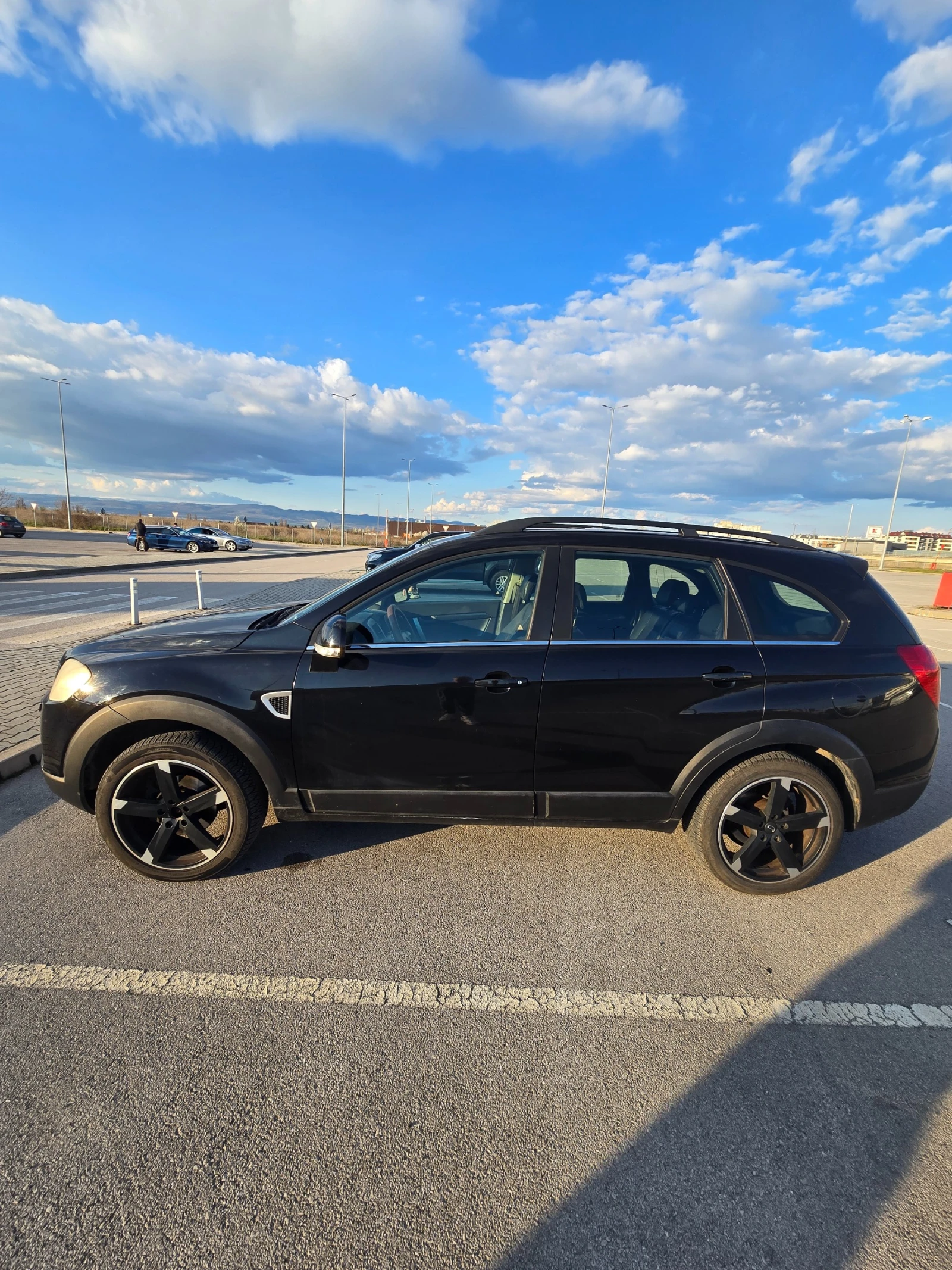 Chevrolet Captiva Chevrolet Captiva 3.2 ГАЗ, снимка 3 - Автомобили и джипове - 54102052