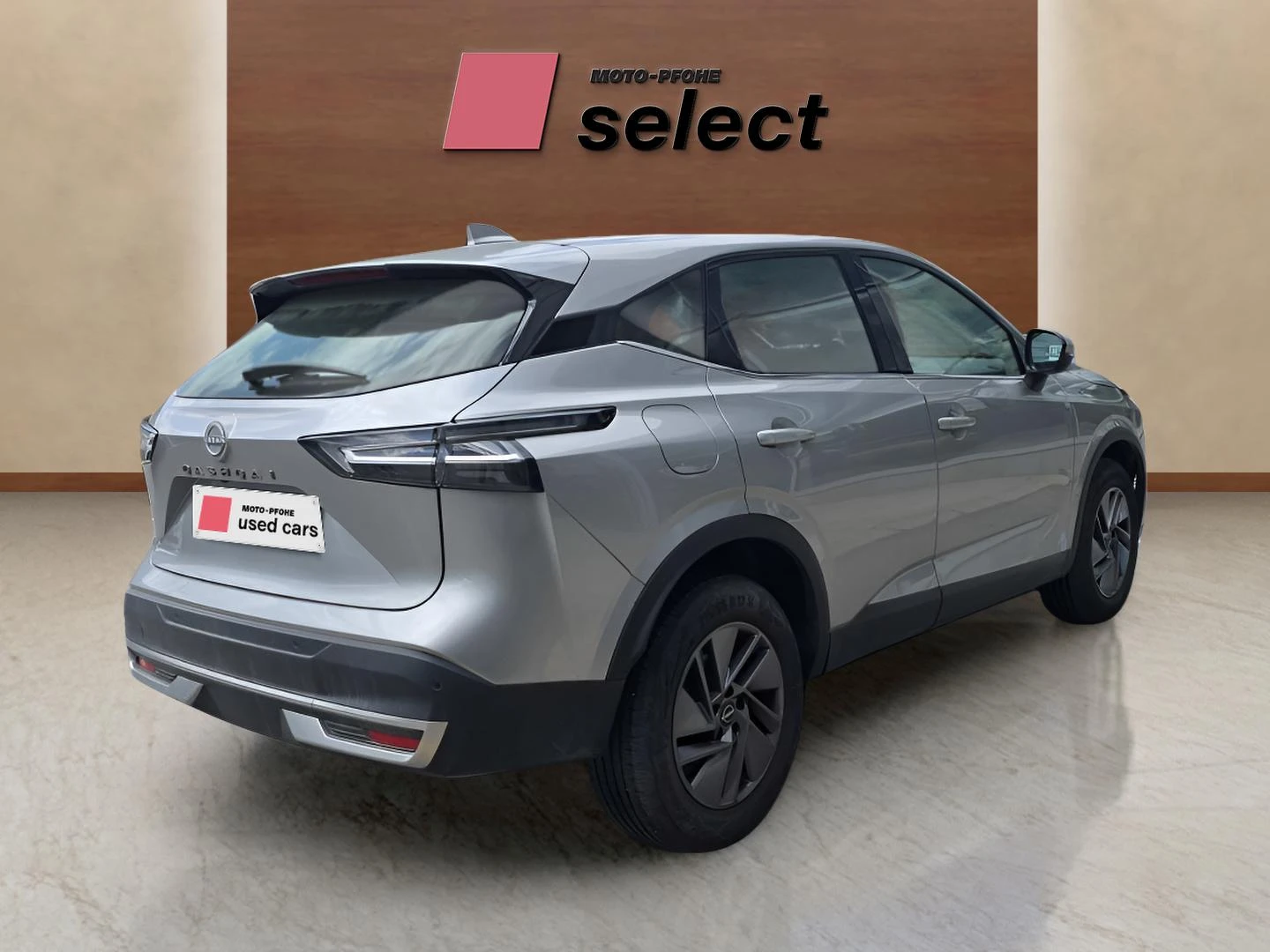 Nissan Qashqai 1.3 TCE, снимка 5 - Автомобили и джипове - 54569088