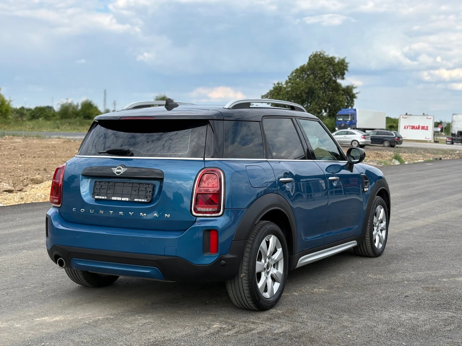 Mini Countryman 1.5i Digital FaceLift* Navi* Ambient* EURO6D* , снимка 5 - Автомобили и джипове - 55191040