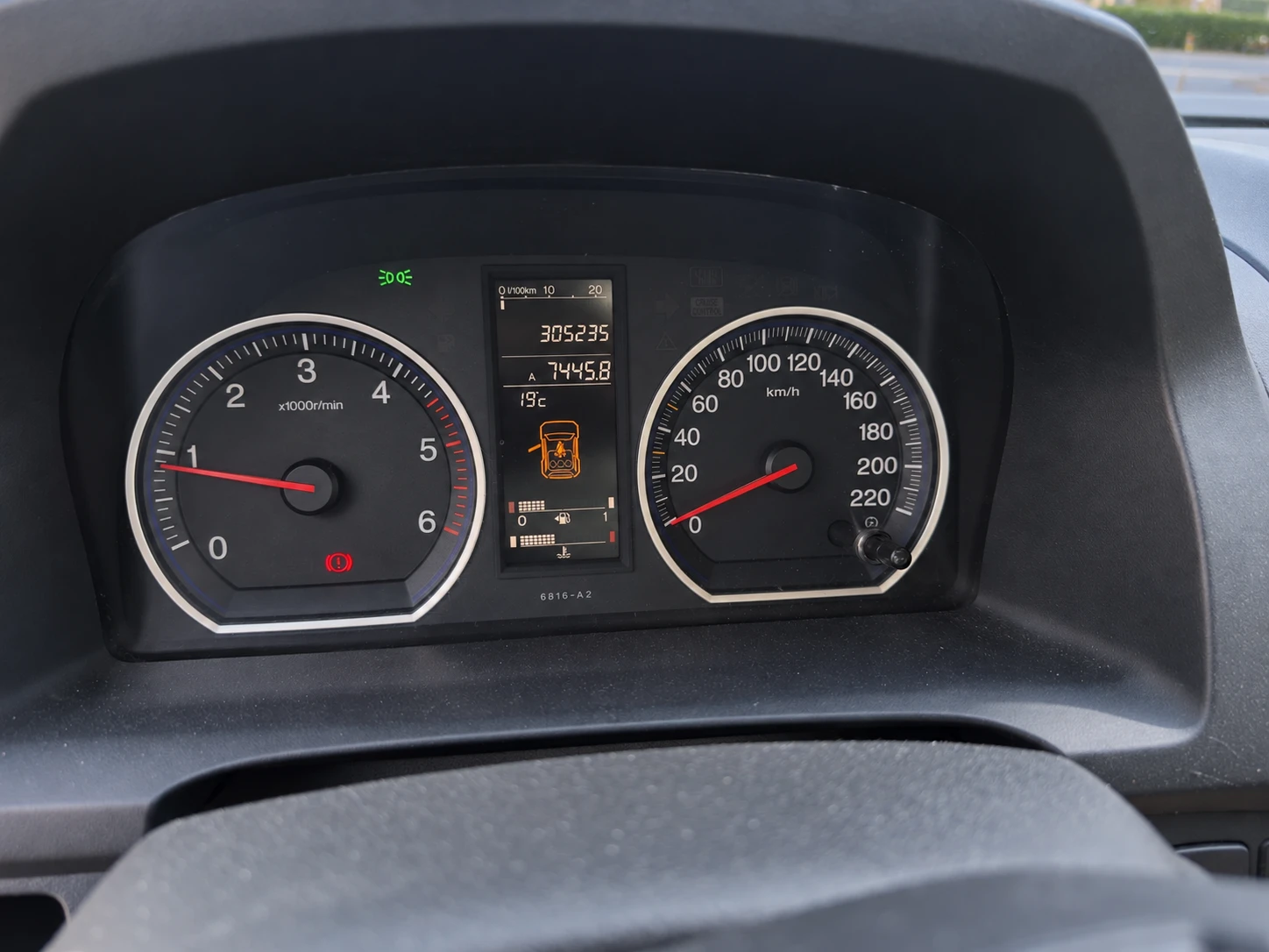 Honda Cr-v 2.2 DIESEL, снимка 3 - Автомобили и джипове - 55829020