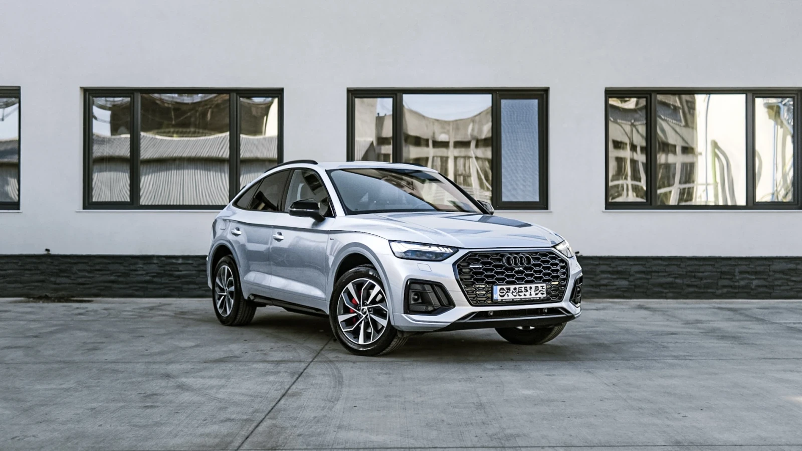 Audi Q5  Sportback 40 TDI quattro S line Matrix