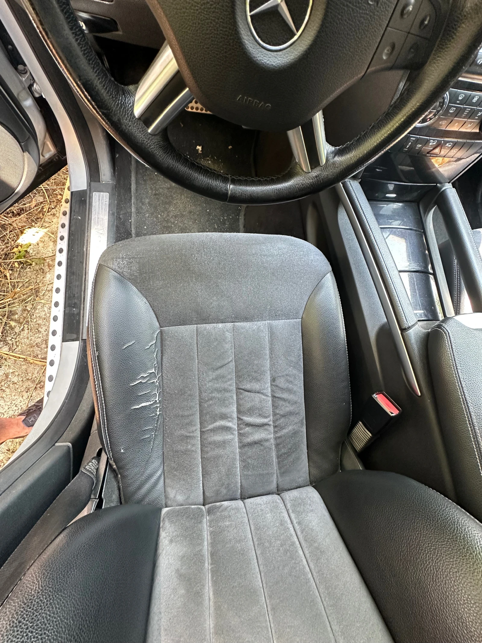 Mercedes-Benz ML 320, снимка 6 - Автомобили и джипове - 55982565