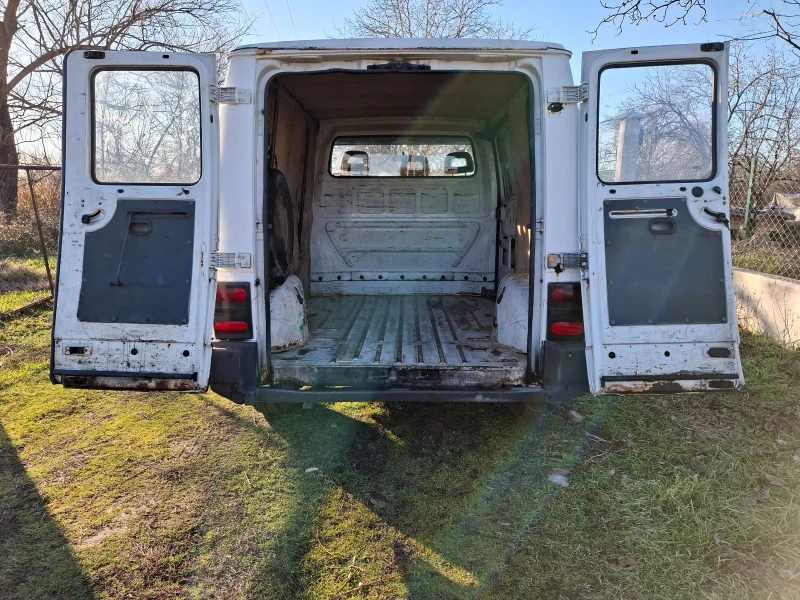 Renault Trafic 1.9D, снимка 8 - Бусове и автобуси - 48476964