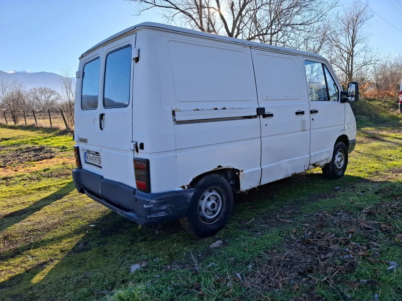 Renault Trafic 1.9D, снимка 4 - Бусове и автобуси - 48476964