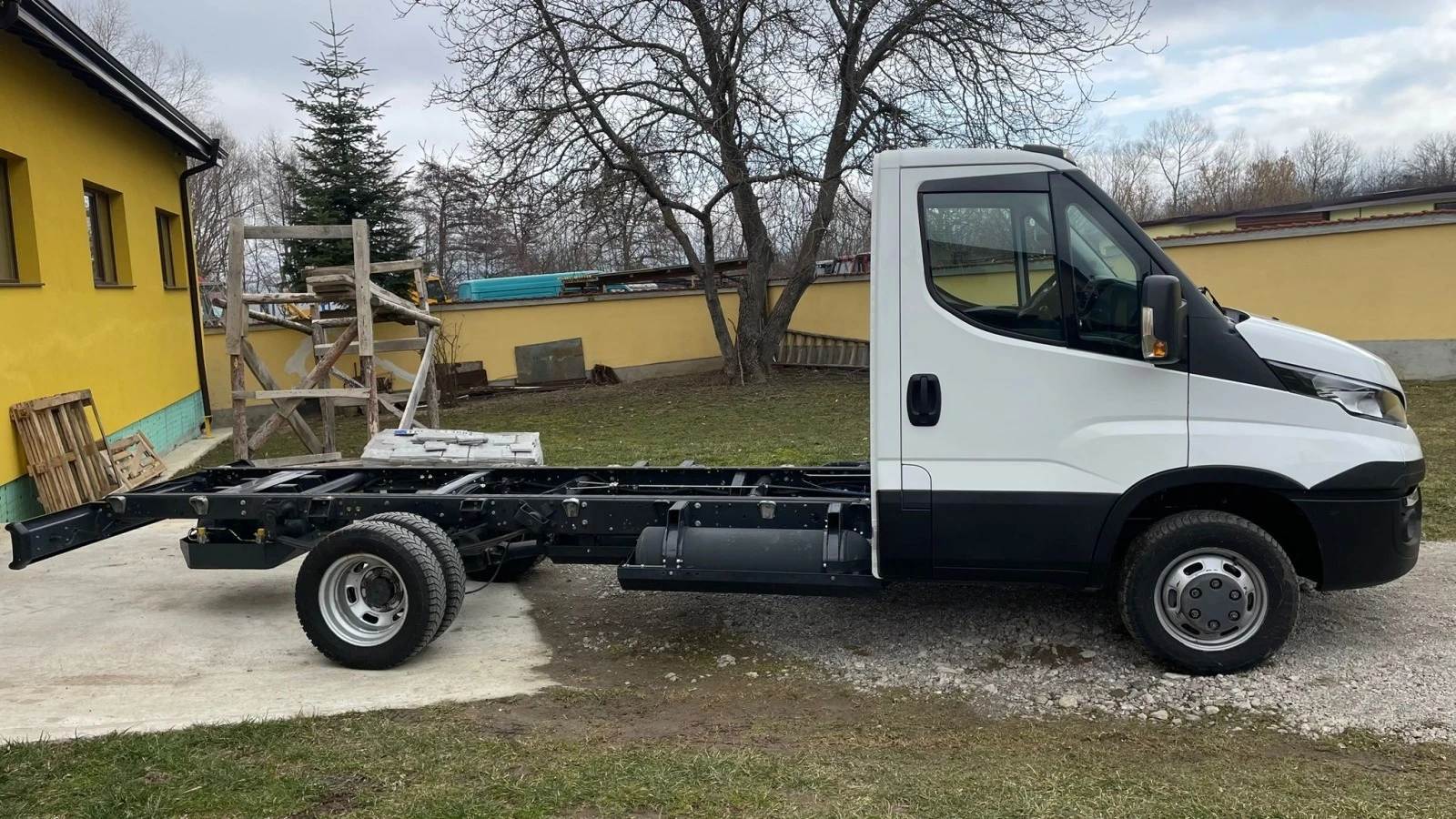 Iveco Daily 35C15 - изображение 4