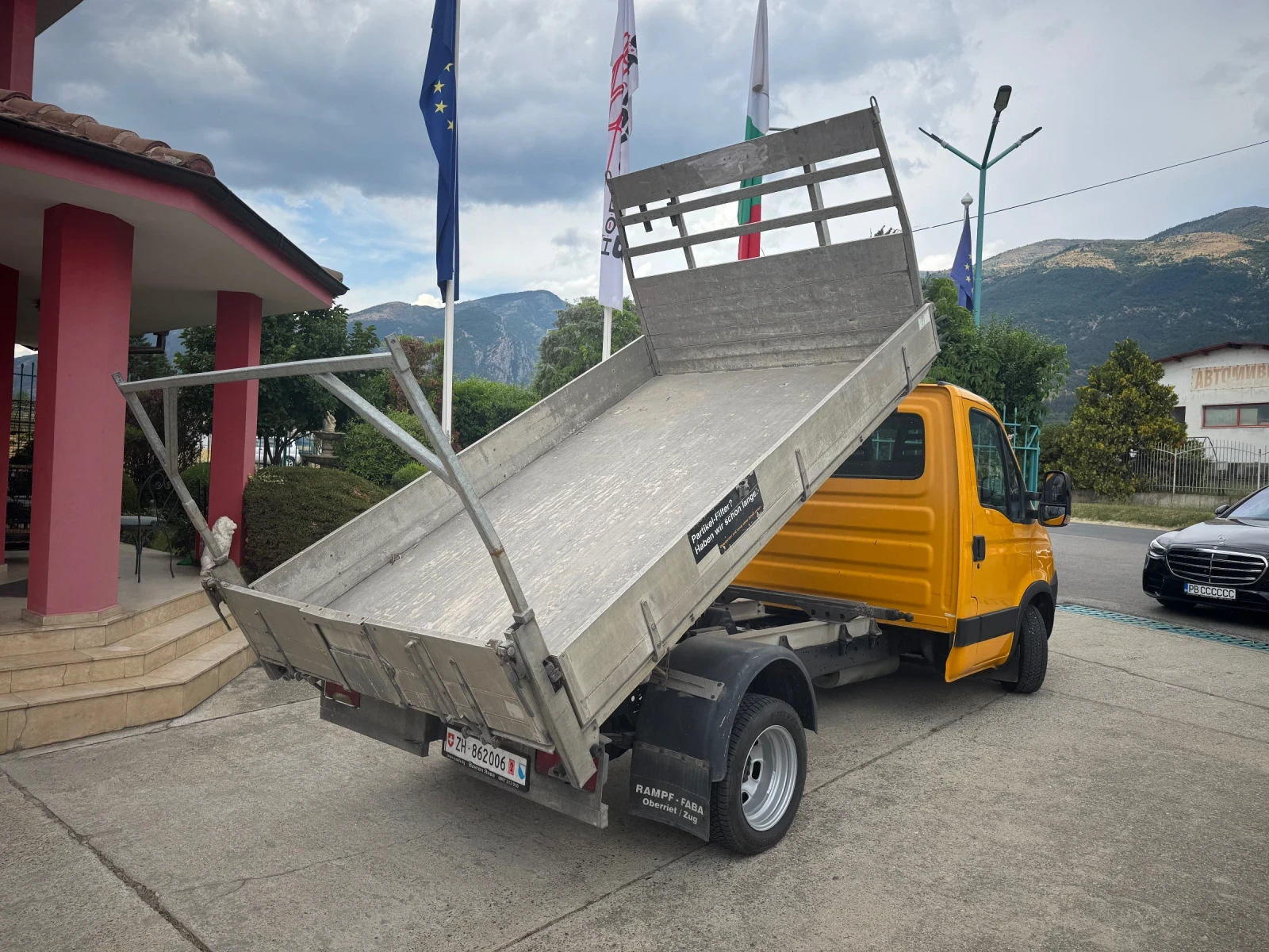 Iveco Daily 3.0HPI* 35C15* Тристранен самосвал - изображение 9