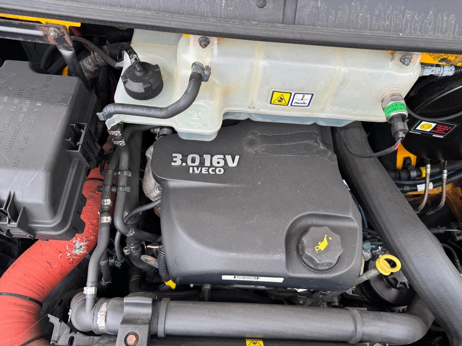 Iveco Daily 3.0HPI* 35C15* Тристранен самосвал - изображение 3