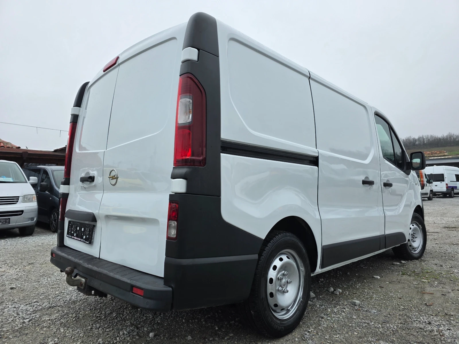 Opel Vivaro 1.6cdti - изображение 4