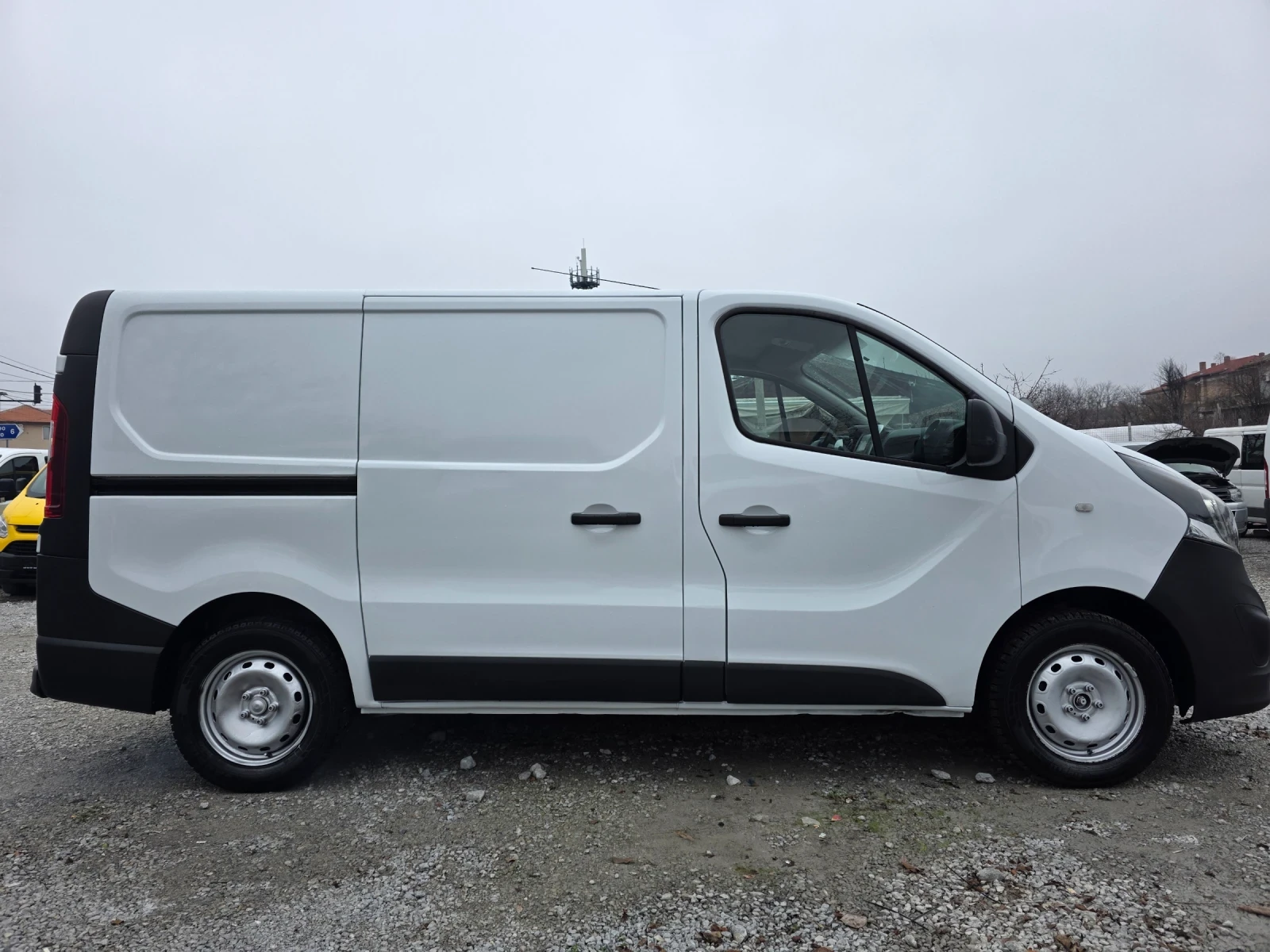 Opel Vivaro 1.6cdti | Mobile.bg � ����������� 15