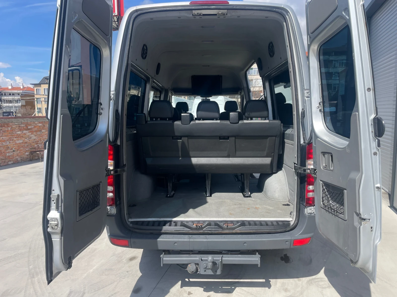 Mercedes-Benz Sprinter 315 CDI/КЛИМА/АВТОМАТИК/9-МЕСТЕН/АВТОПИЛОТ/ПЕЧКА, снимка 13 - Бусове и автобуси - 54040971
