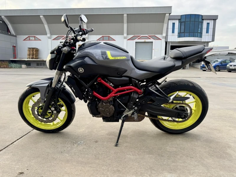 Yamaha Mt-07, снимка 2 - Мотоциклети и мототехника - 49500448