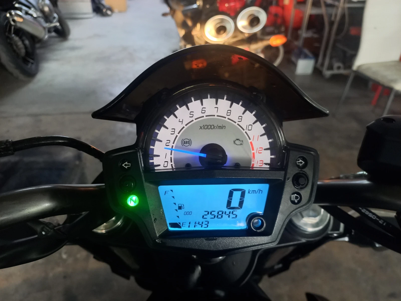 Kawasaki ER 6N 650 ABS - изображение 9