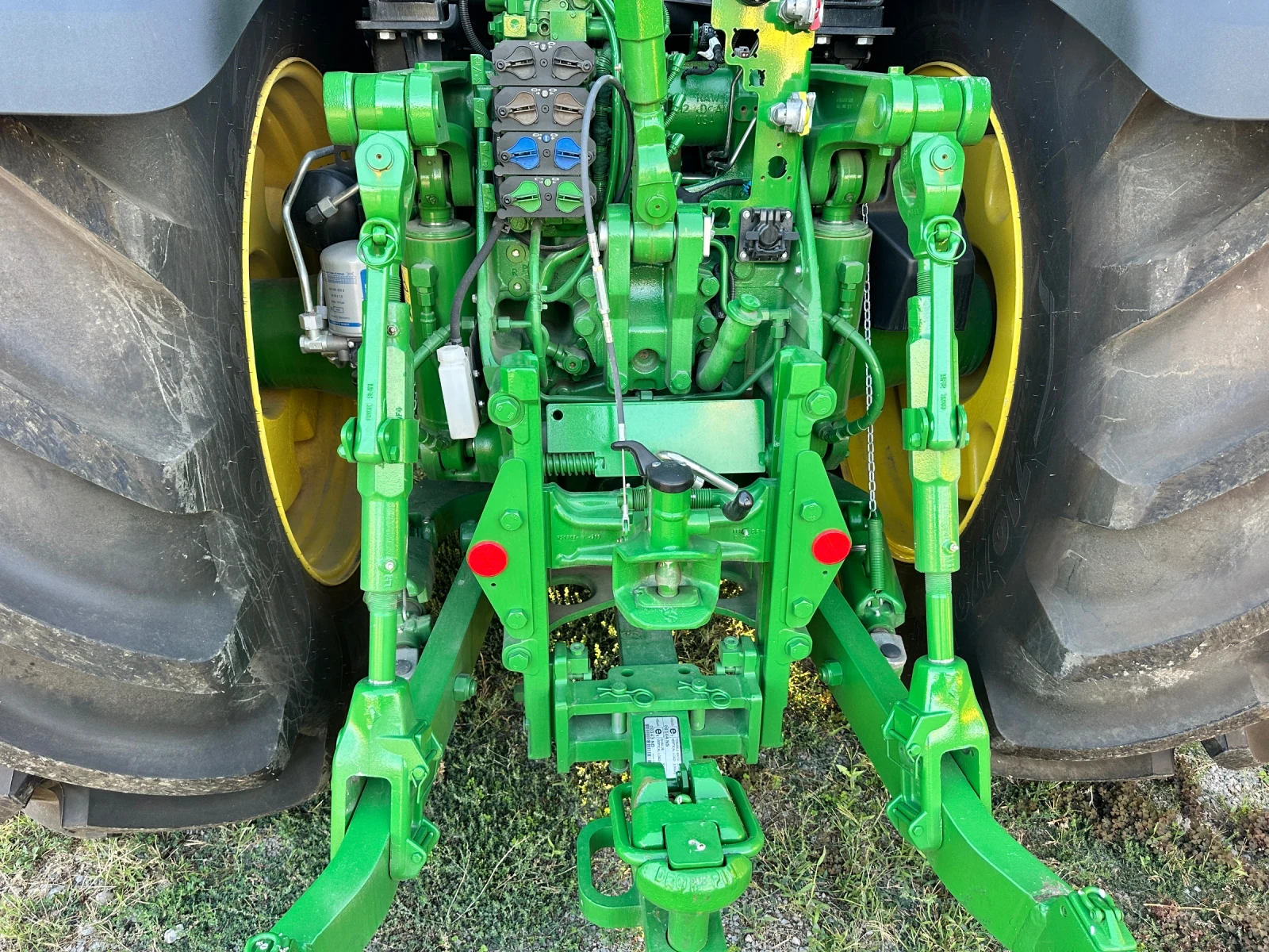  John Deere 8R310 e23  | Mobile.bg   15