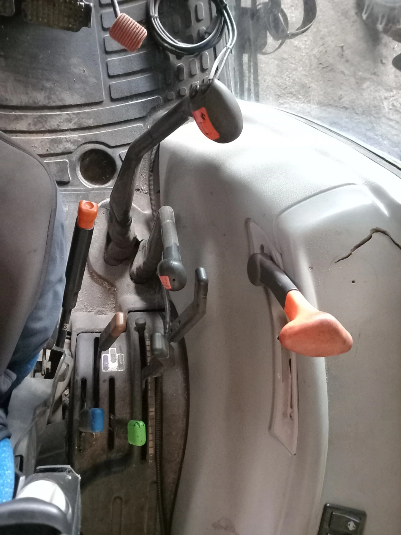 ������� New Holland T5060 | Mobile.bg � ����������� 4