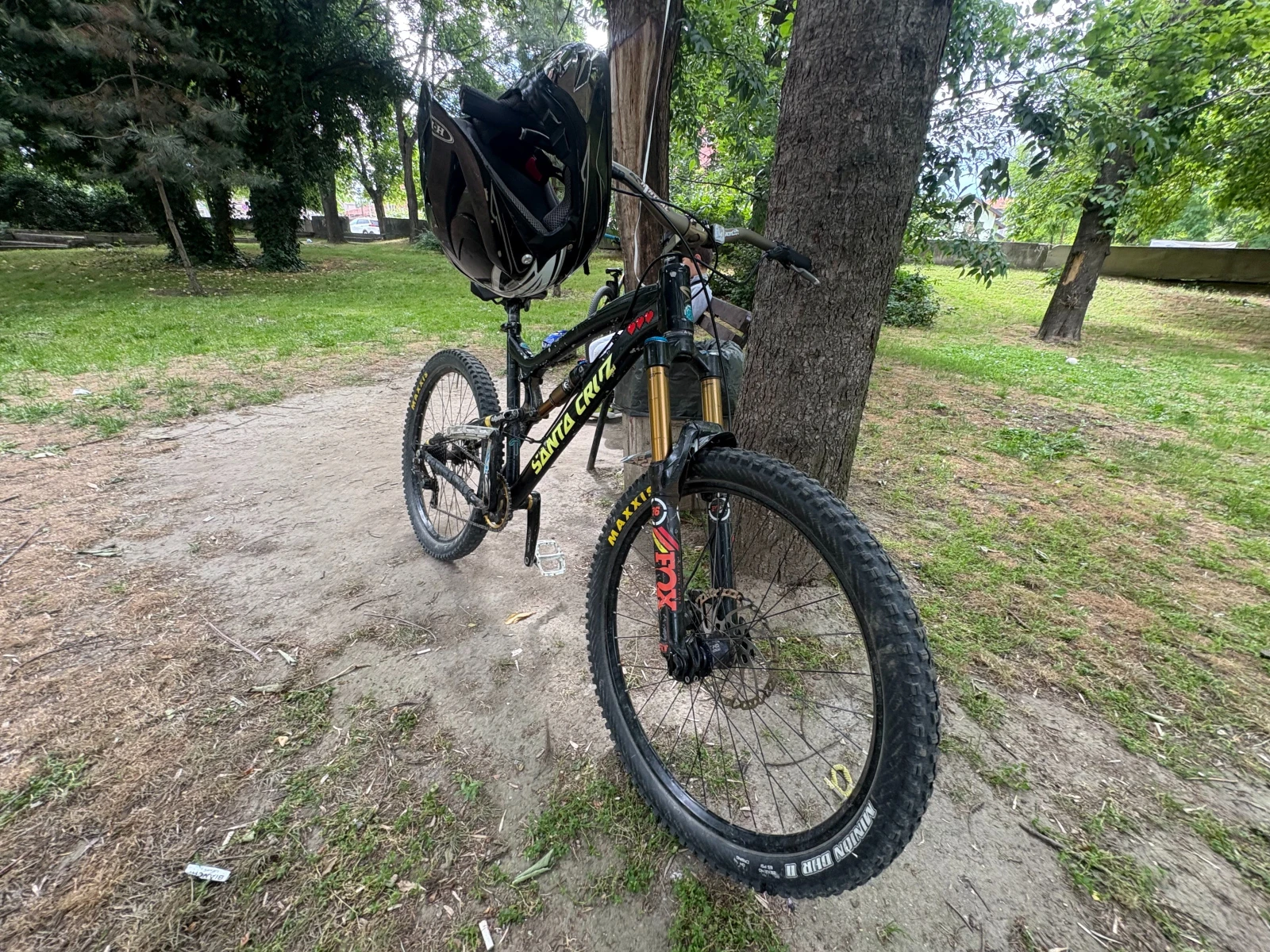  Nomad | Mobile.bg   2