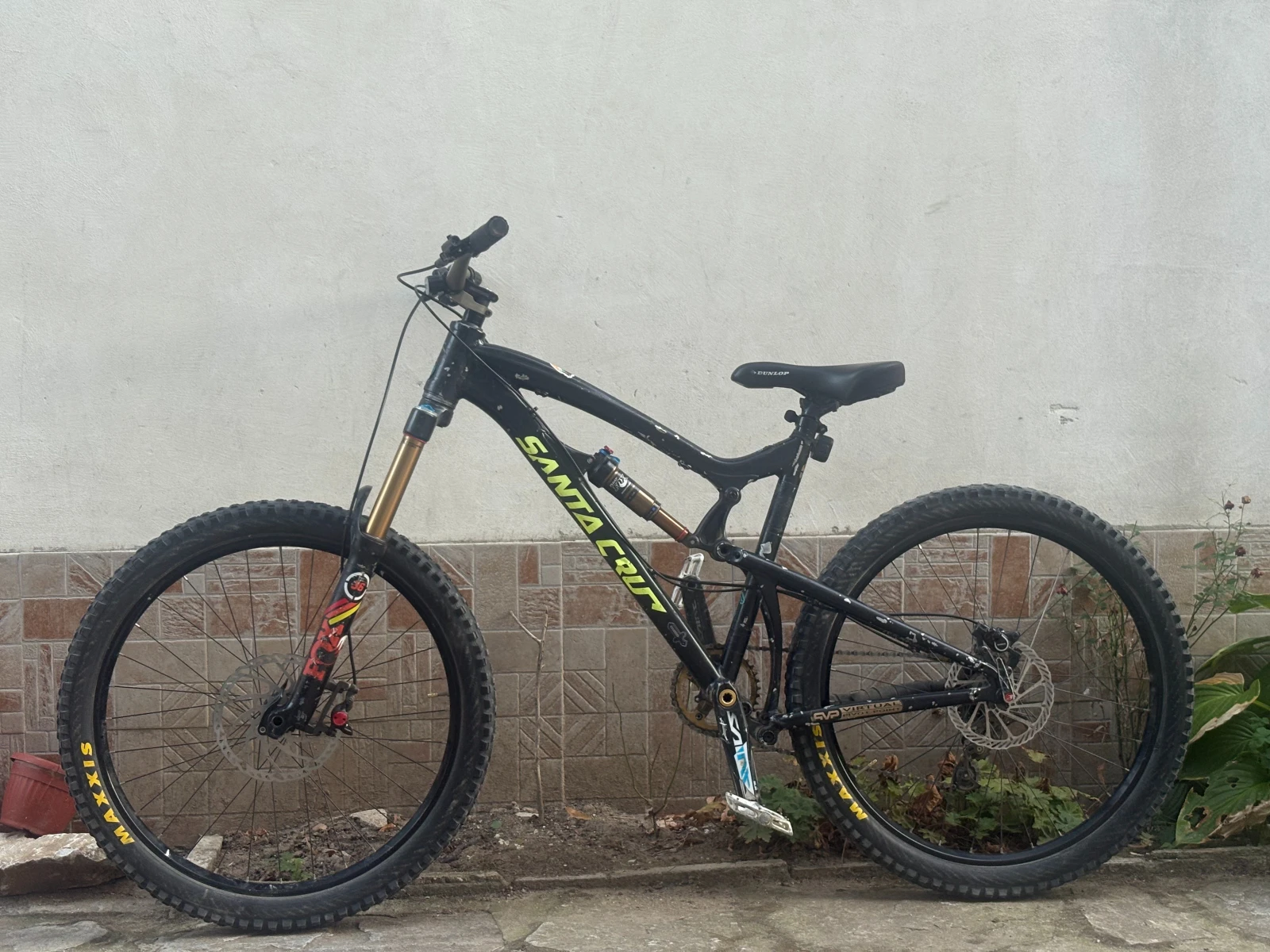  Nomad | Mobile.bg   1