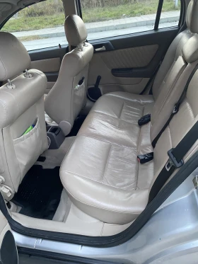 Opel Astra 1.8 - 2799 лв. / 1431.11 € - 51796923 10