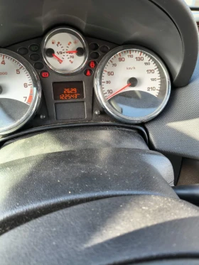 Peugeot 207 1.4 i Напълно обслужен - 3700 € / 7236.57 лв. - 14683365 8