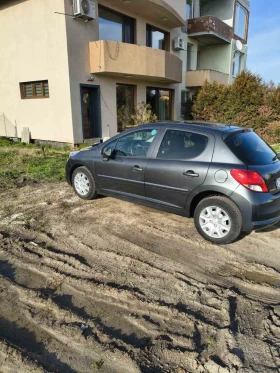 Peugeot 207 1.4 i Напълно обслужен - 3700 € / 7236.57 лв. - 14683365 5