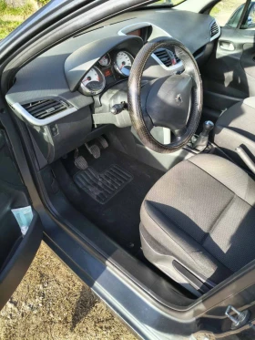 Peugeot 207 1.4 i Напълно обслужен - 3700 € / 7236.57 лв. - 14683365 11