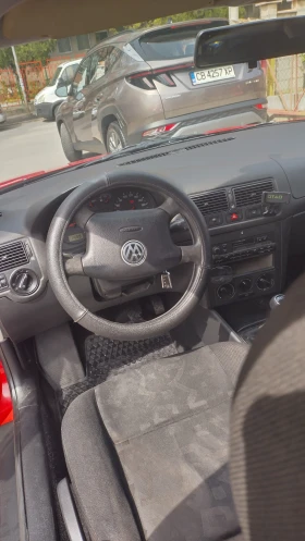 VW Golf - 2500 € / 4889.57 лв. - 18906507 16