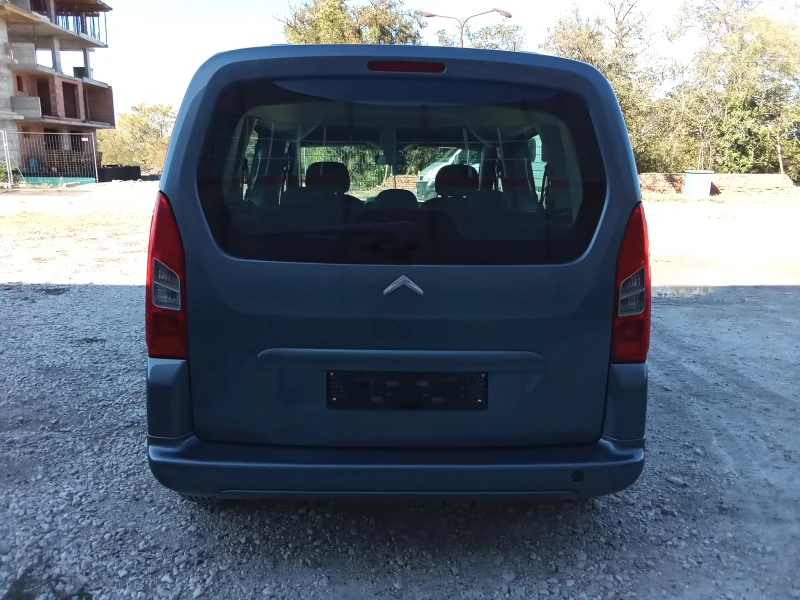 Citroen Berlingo 1.6HDI-92kc., снимка 7 - Автомобили и джипове - 47440006