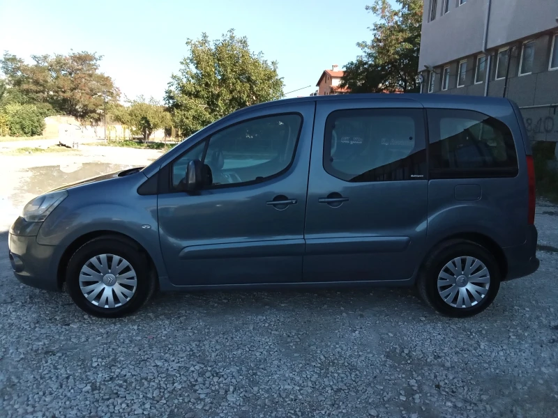 Citroen Berlingo 1.6HDI-92kc., снимка 4 - Автомобили и джипове - 47440006