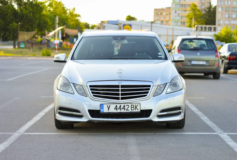 Mercedes-Benz E 350 4 MATIC 231 к.с , снимка 11 - Автомобили и джипове - 47442008