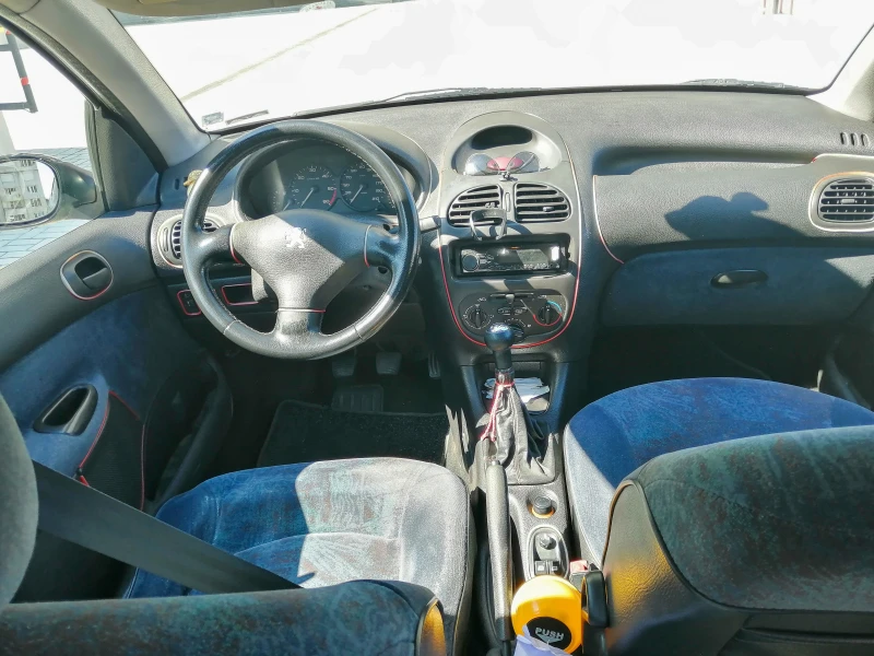 Peugeot 206 2.0 HDi, снимка 11 - Автомобили и джипове - 47526215