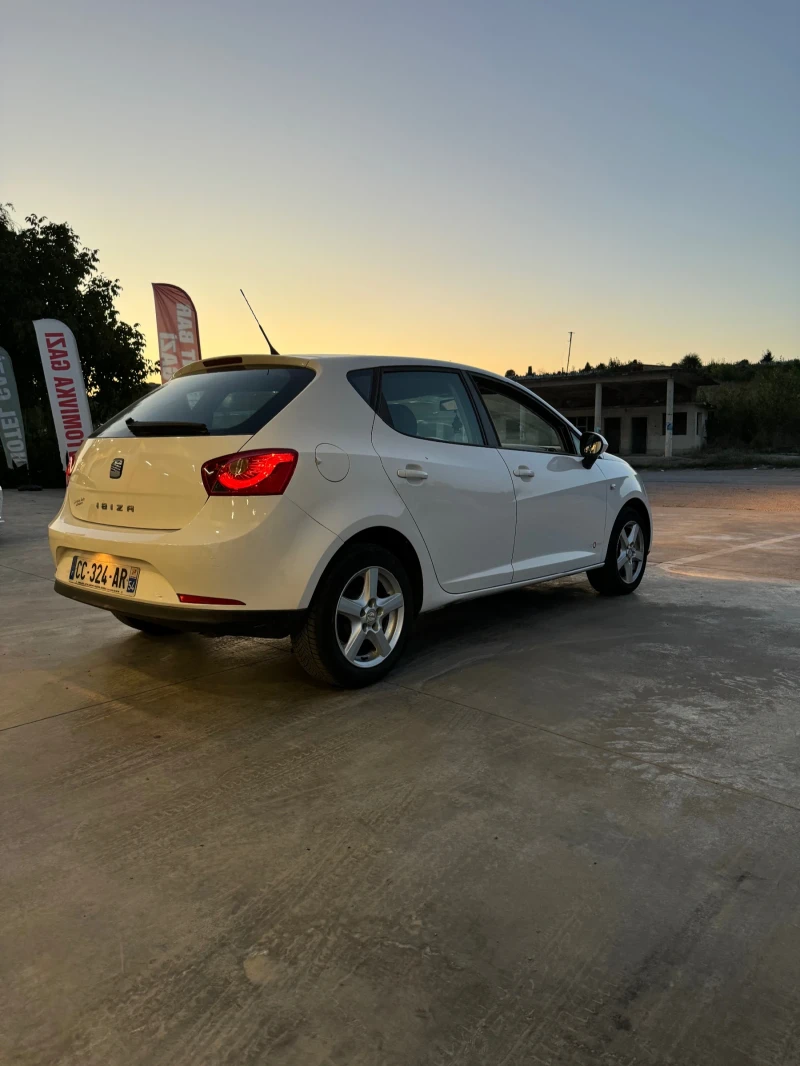 Seat Ibiza 1.2TDI, снимка 7 - Автомобили и джипове - 48184490