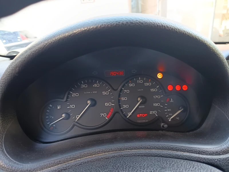 Peugeot 206, снимка 10 - Автомобили и джипове - 48621283