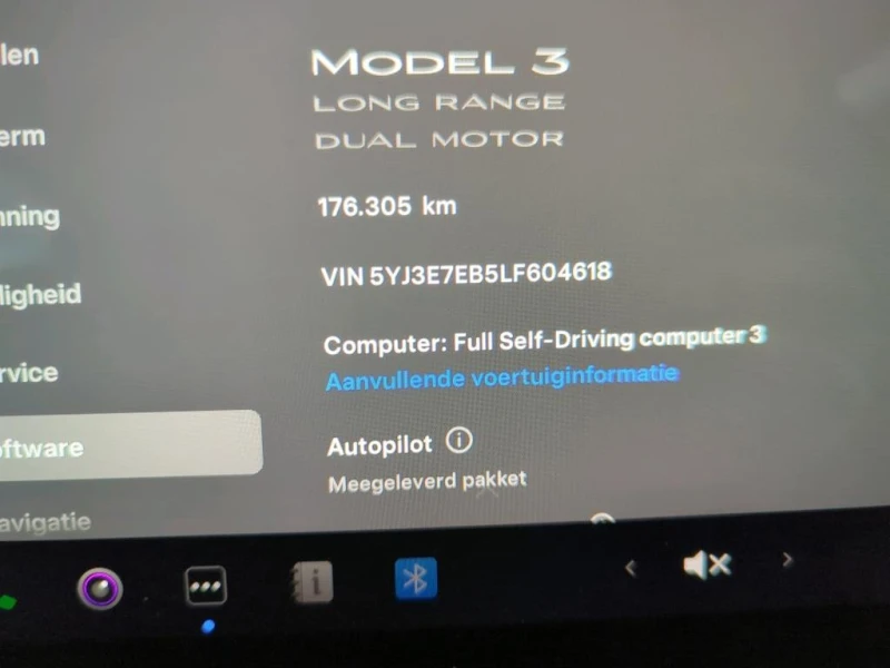 Tesla Model 3  4х4 Европейска Гаранция, снимка 8 - Автомобили и джипове - 49306236